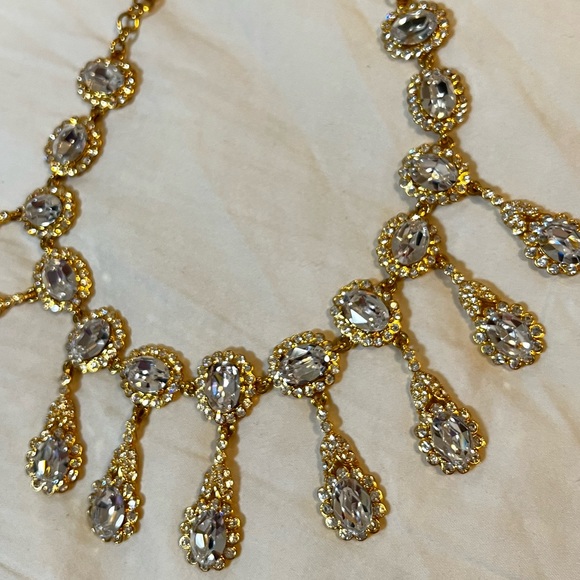 Gorgeous ✨Kenneth jay lane ✨necklace authentic - Picture 5 of 6